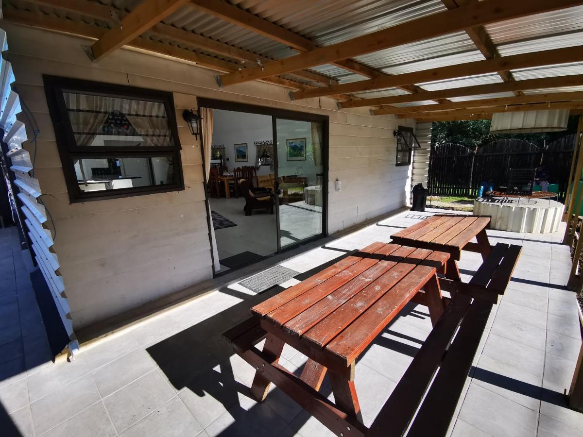 Arch Cabins Self Catering Homes Storms River ストームス・リバー エクステリア 写真